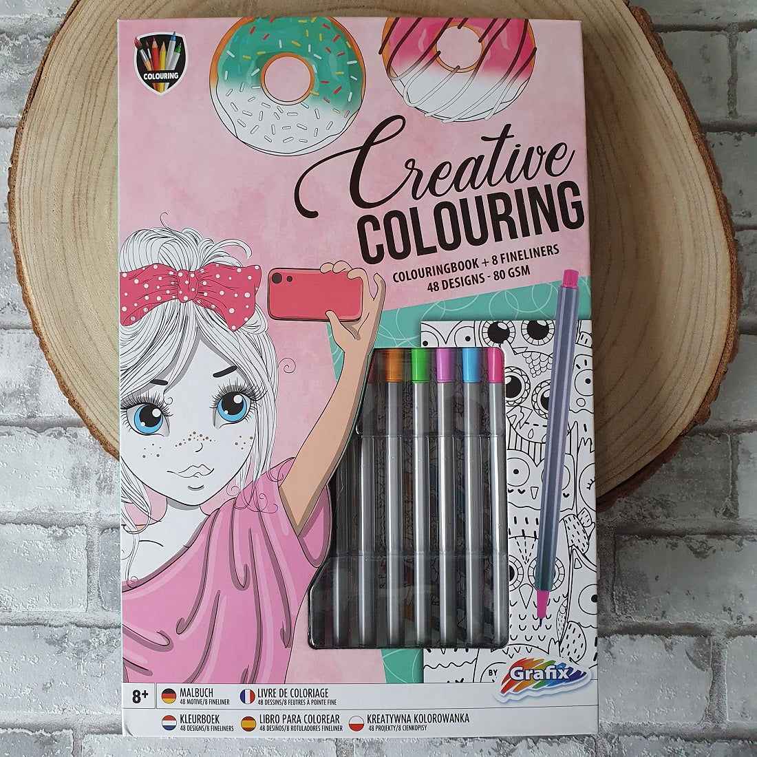 Kleurboek met 8 fineliner pennen (roze)