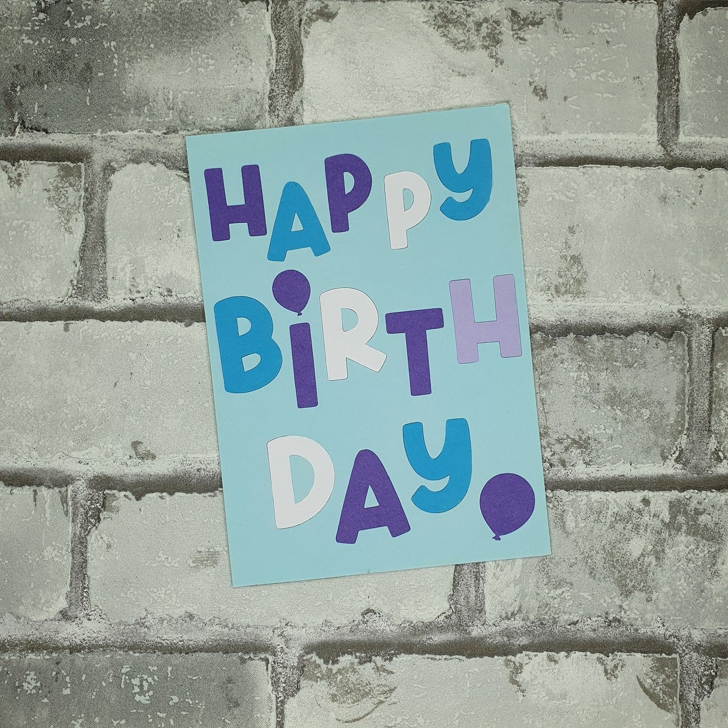 Verjaardag kaartje - Happy birthday - licht blauw - Hobby en meer