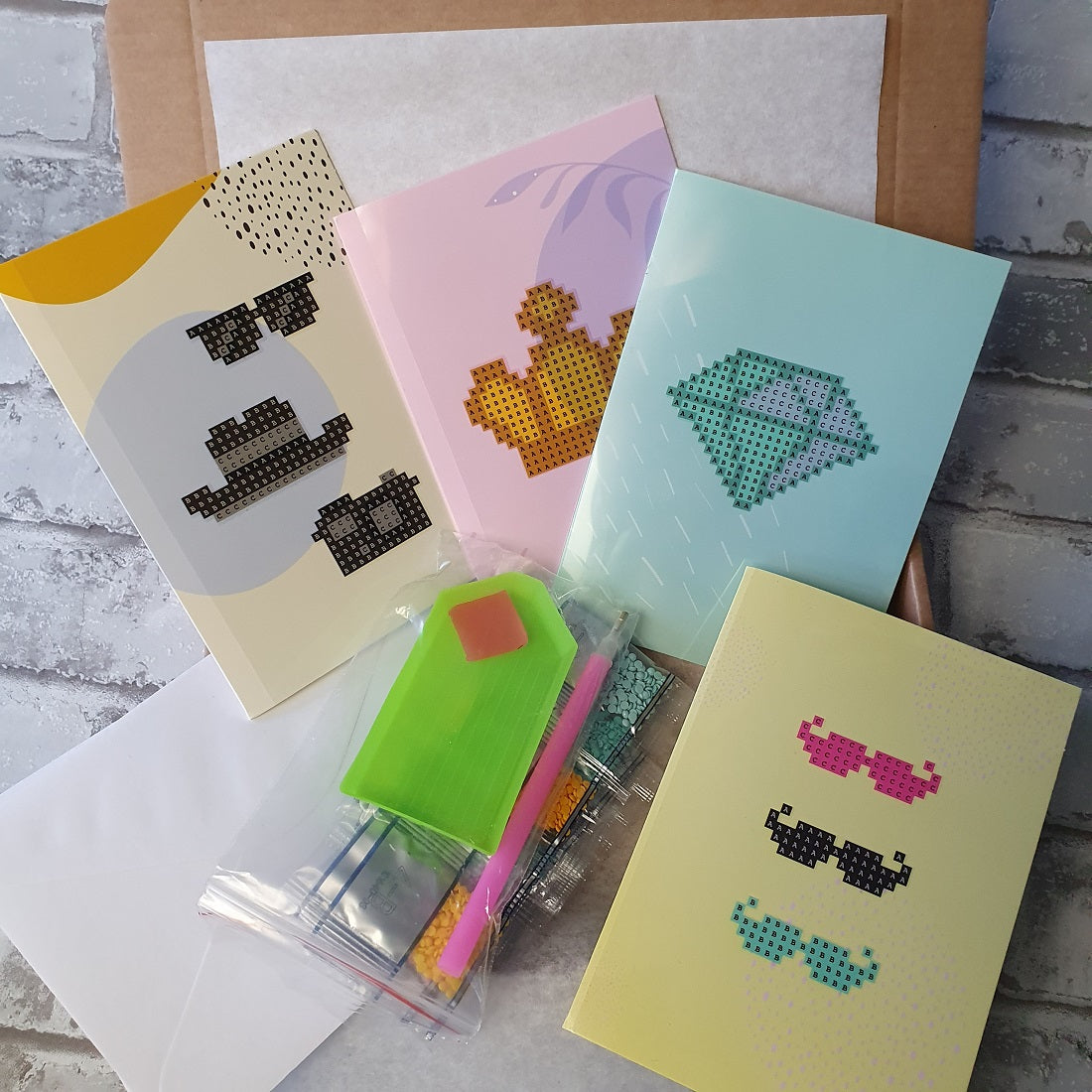 Diamond painting kaarten - Kroon, diamant, snor