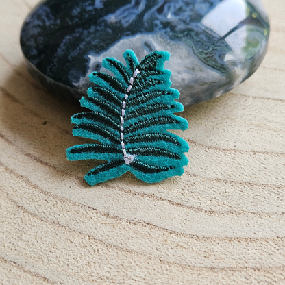 Strijk embleem - Iron on Patch - Groen varen blad