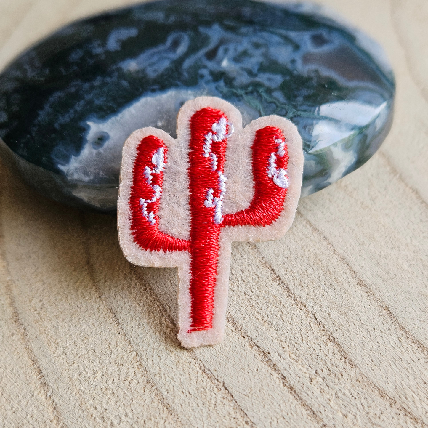 Strijk embleem - Iron on Patch - Rode cactus