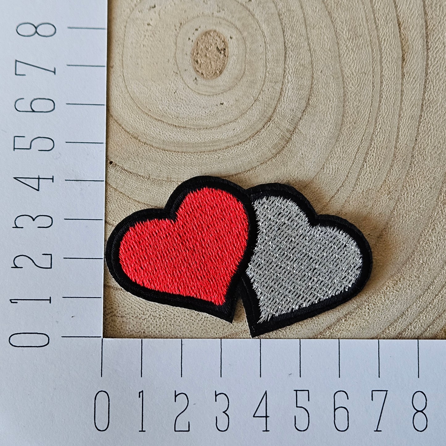 Strijk embleem - Iron on Patch - Rood en zilver hart