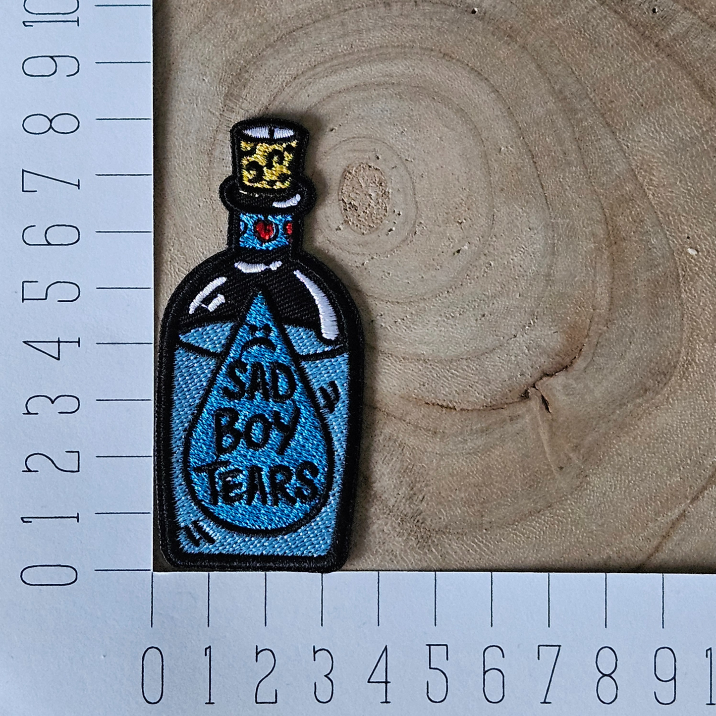 Strijk embleem - Iron on Patch - Sad boy tears