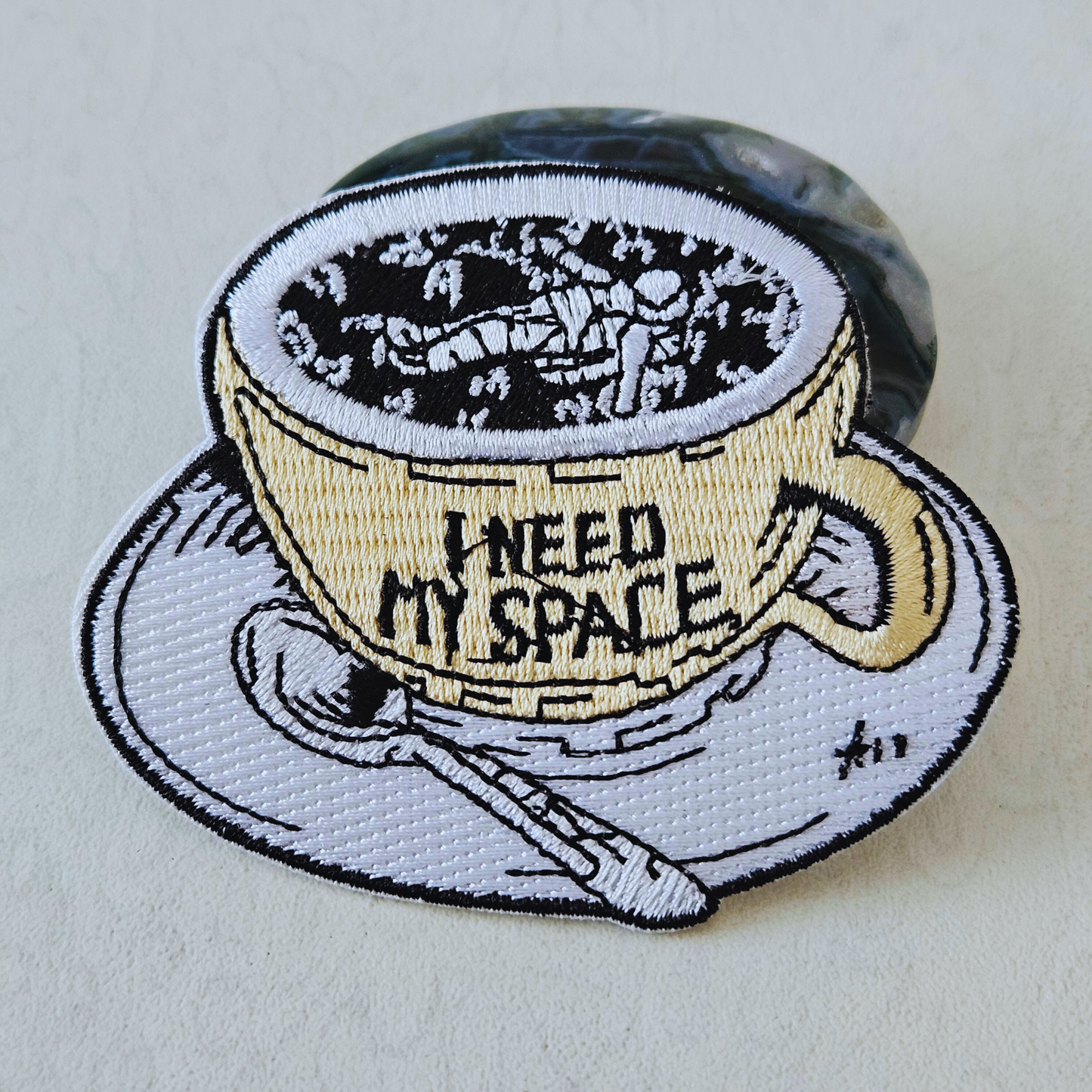 Strijk embleem  -  Iron on Patch - I need my space