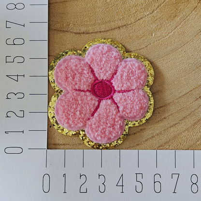 Strijk embleem  -  Iron on Patch - Roze fluffy bloem