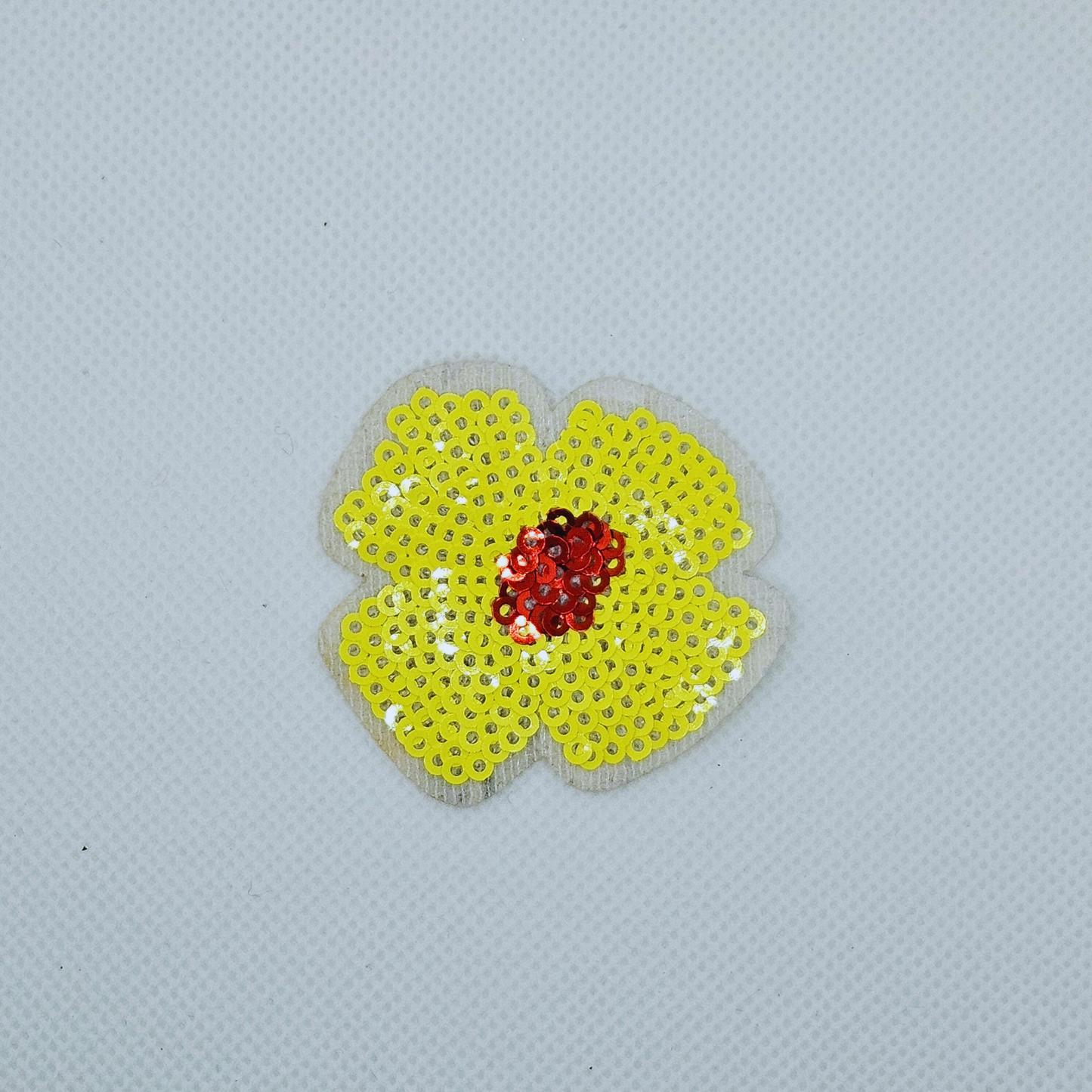 Strijk embleem  -  Iron on Patch - Gele pailletten bloem