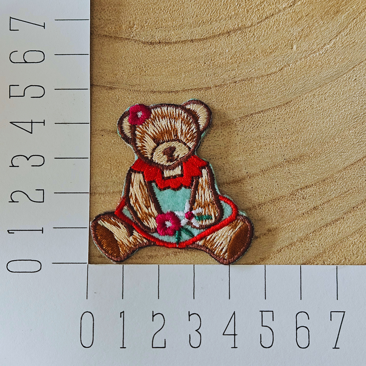Strijk embleem  -  Iron on Patch - Beertje