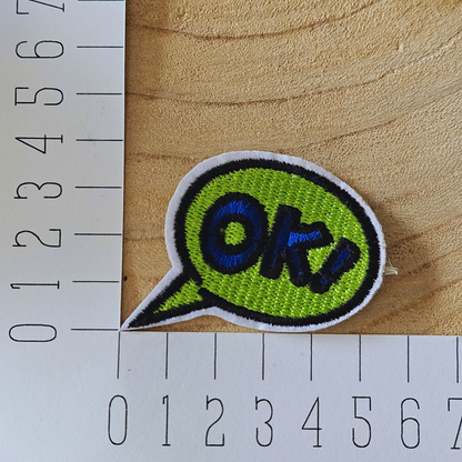 Strijk embleem  -  Iron on Patch - Tekst ballon OK