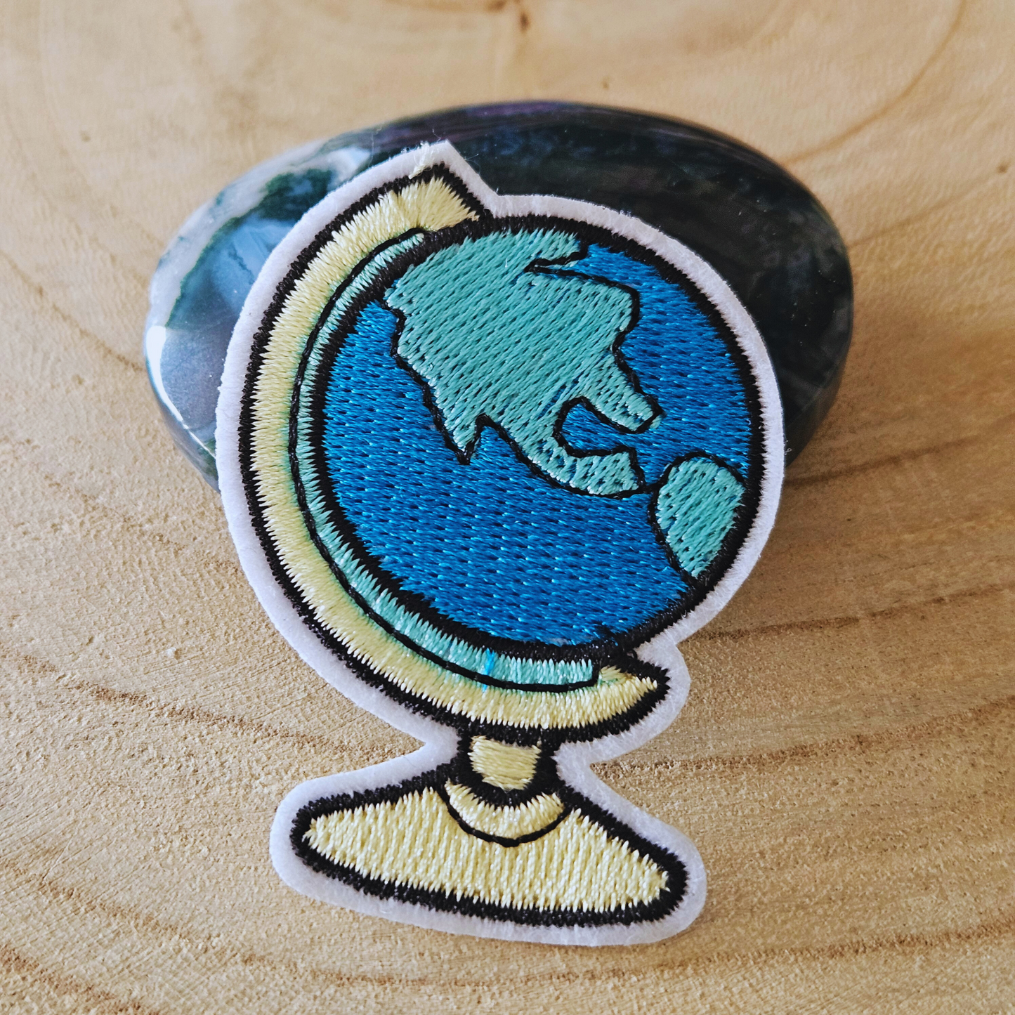 Strijk embleem  -  Iron on Patch - Wereld bol - Globe