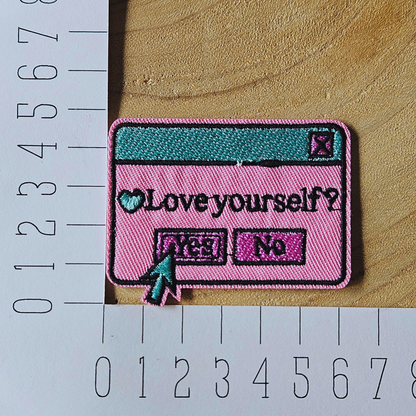 Strijk embleem  -  Iron on Patch - Love yourself