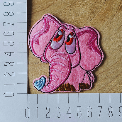 Strijk embleem  -  Iron on Patch - Roze olifant