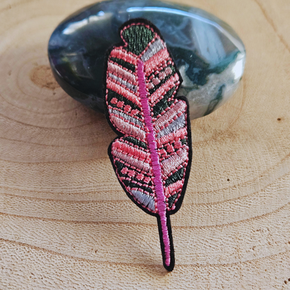 Strijk embleem  -  Iron on Patch - Roze veer