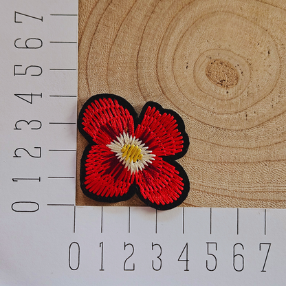 Strijk embleem  -  Iron on Patch - Rode bloem