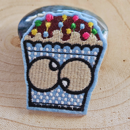 Strijk embleem  -  Iron on Patch - Cupcake
