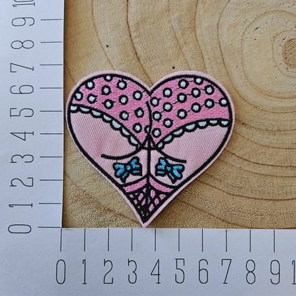 Strijk embleem  -  Iron on Patch - Hart