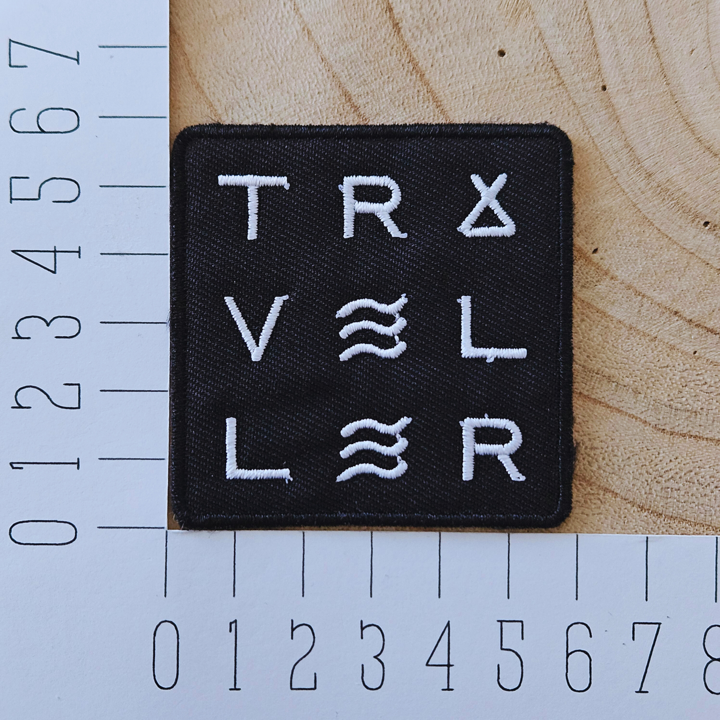 Strijk embleem  -  Iron on Patch - Traveler