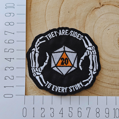 Strijk embleem  -  Iron on Patch - They are sides to every story