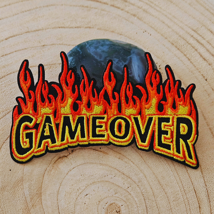 Strijk embleem  -  Iron on Patch - Game over in vlammen