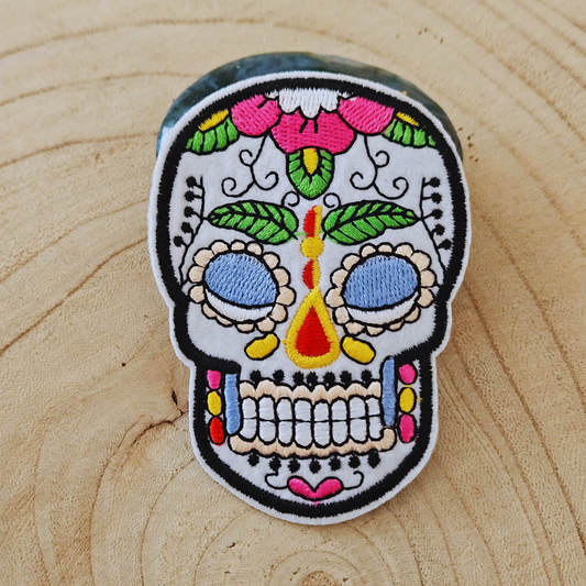 Strijk embleem  -  Iron on Patch - Versierd schedel