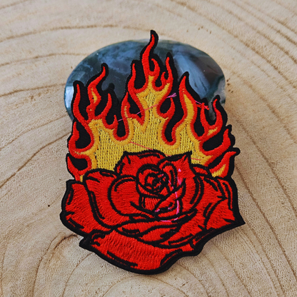 Strijk embleem  -  Iron on Patch - Vuur roos