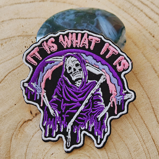 Strijk embleem  -  Iron on Patch -  It is what it is