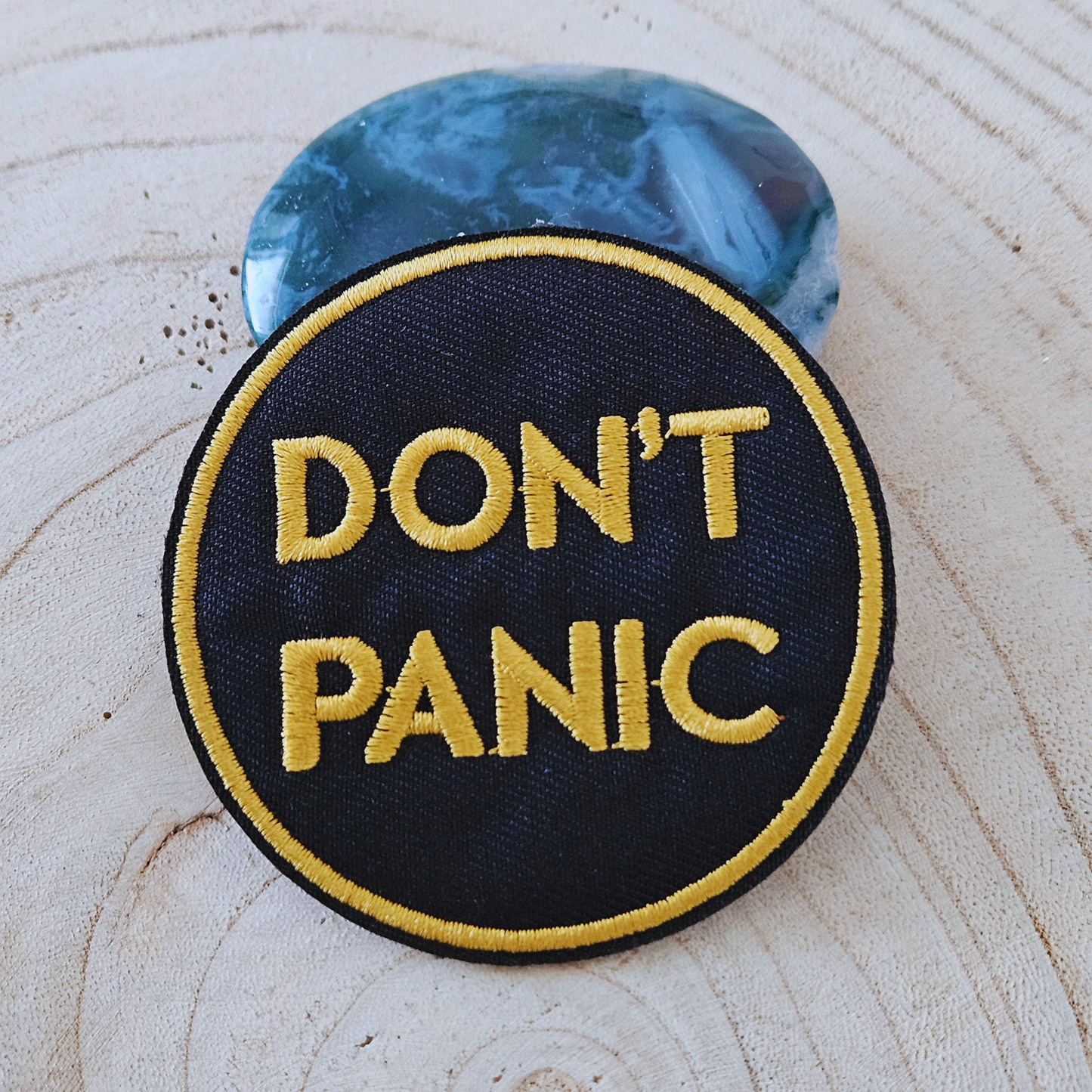 Strijk embleem  -  Iron on Patch -  Don't panic