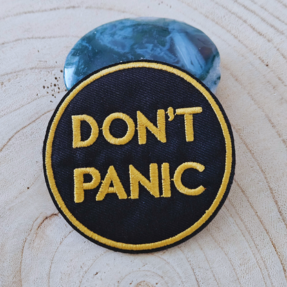 Strijk embleem  -  Iron on Patch -  Don't panic