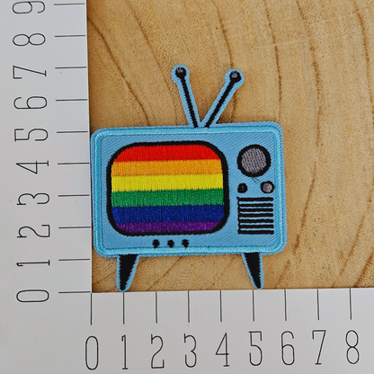Strijk embleem  -  Iron on Patch - TV beeld buis regenboog