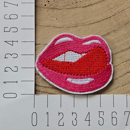 Strijk embleem  -  Iron on Patch - Mond