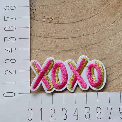 Strijk embleem  -  Iron on Patch - Roze XOXO
