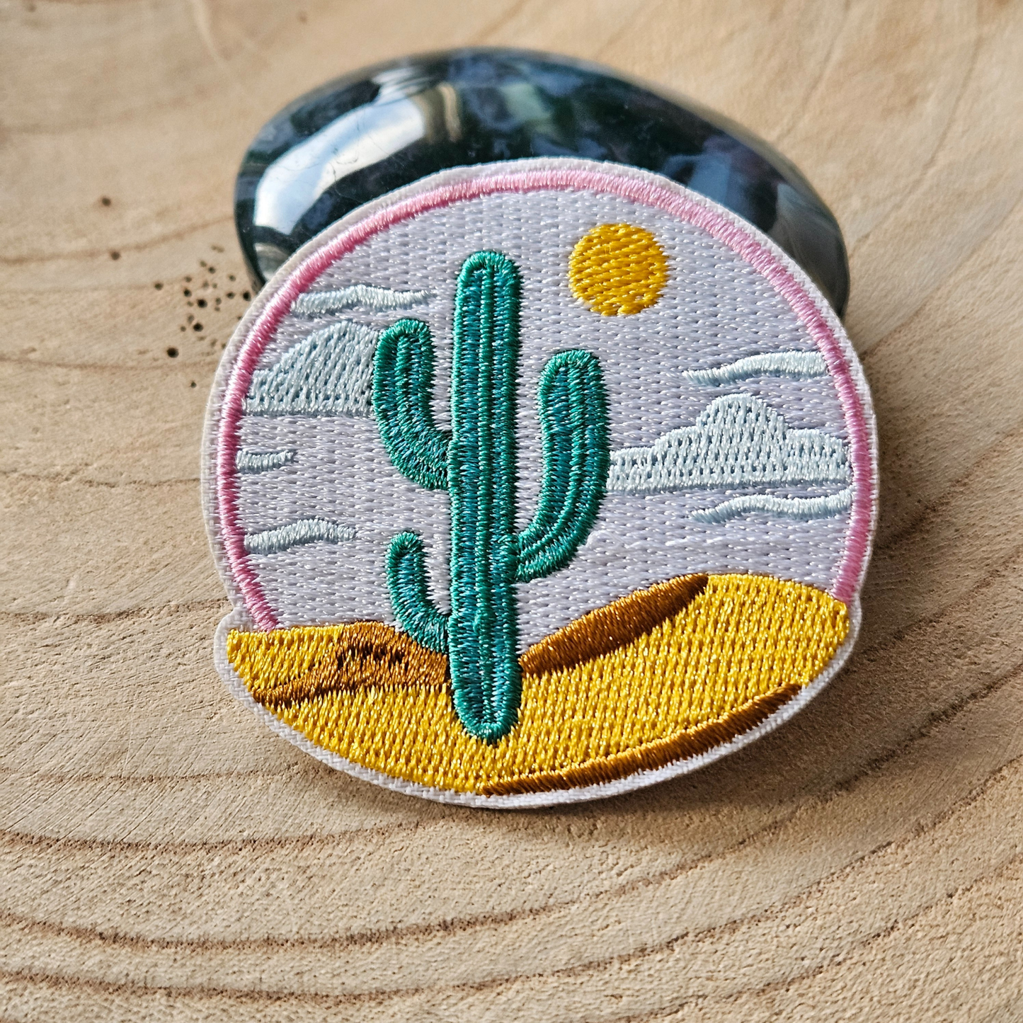 Strijk embleem  -  Iron on Patch - Roze woestijn