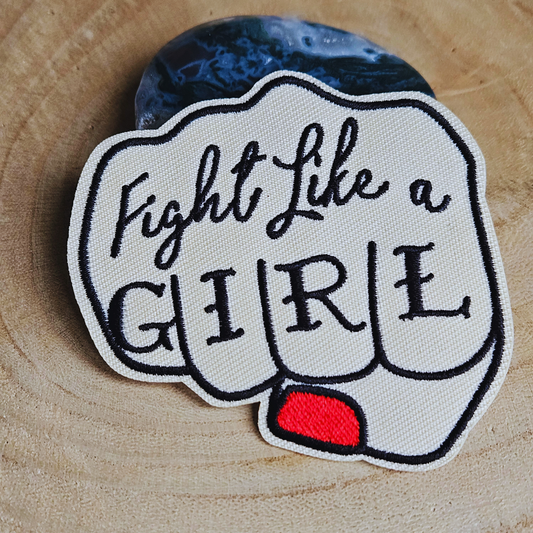 Strijk embleem  -  Iron on Patch - Vuist fight like a girl
