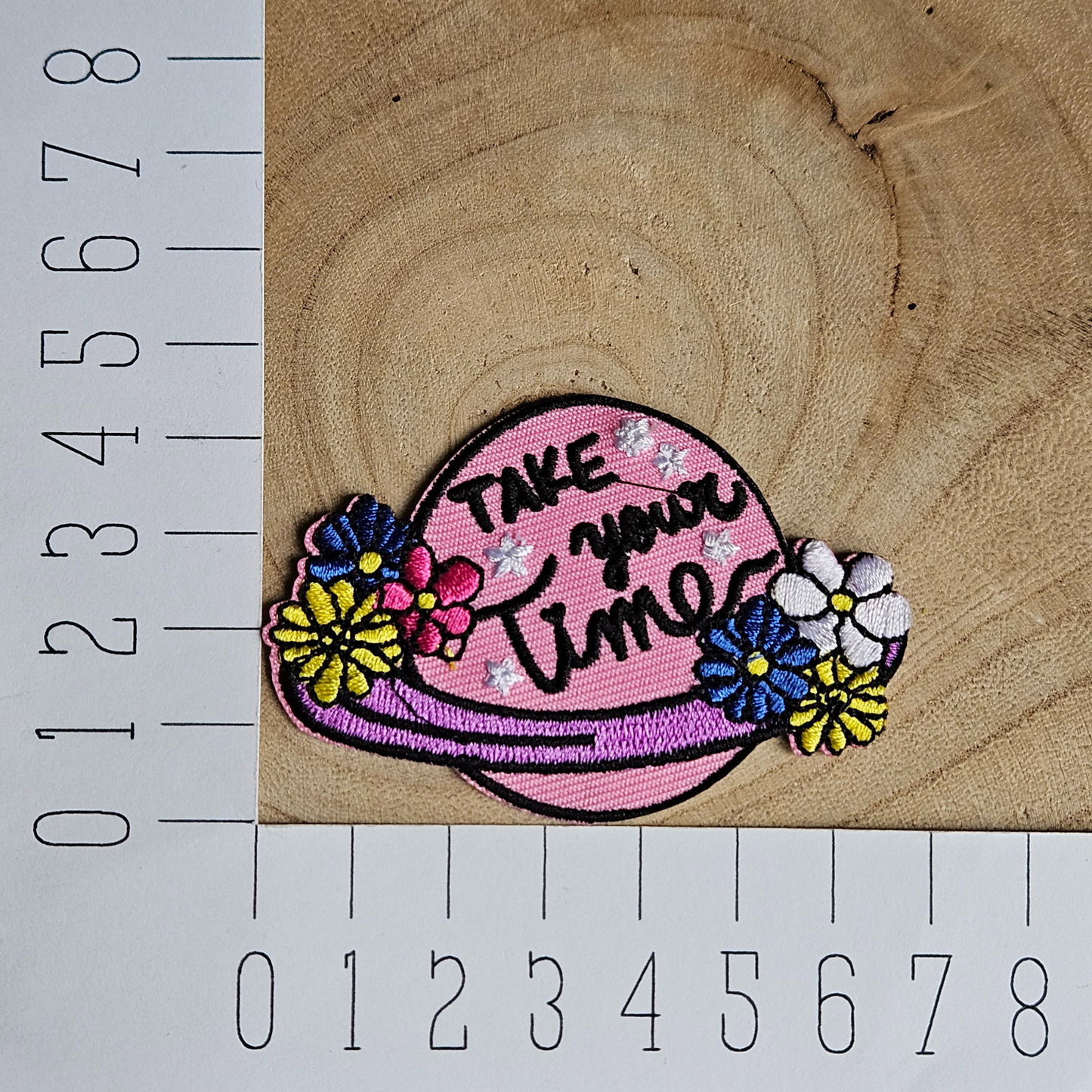 Strijk embleem  -  Iron on Patch - Planeet - Take your time