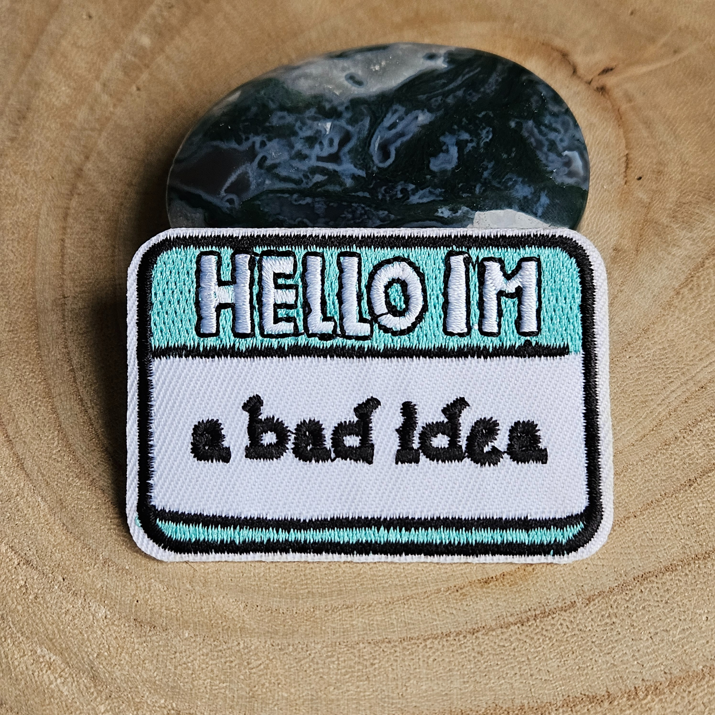 Strijk embleem  -  Iron on Patch -  Hello i'm a bad idea