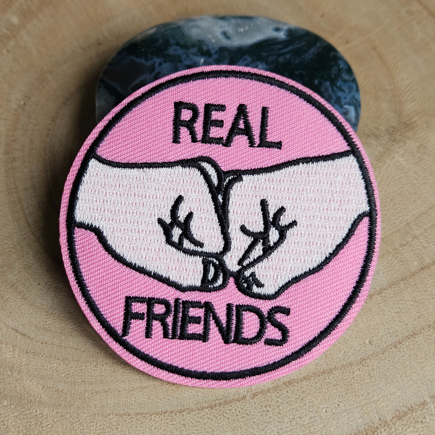 Strijk embleem  -  Iron on Patch - Real friends