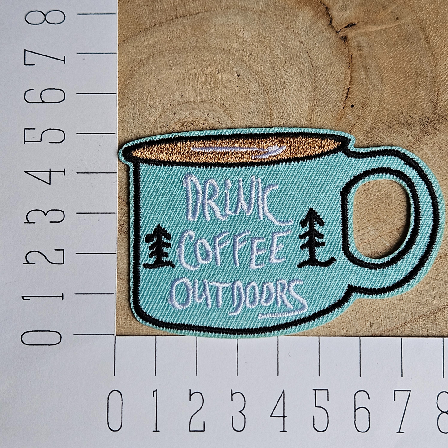 Strijk embleem  -  Iron on Patch - Mok - Drink coffee outdoors