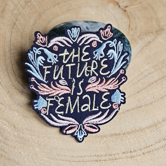 Strijk embleem  -  Iron on Patch - The future is female