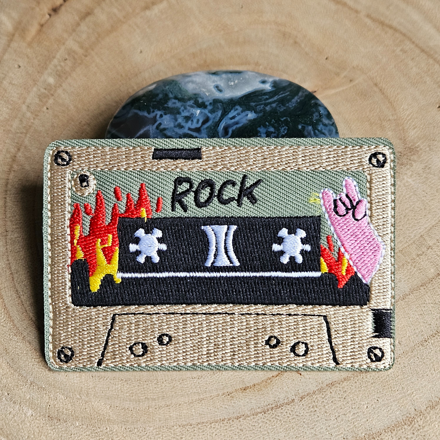 Strijk embleem  -  Iron on Patch - Cassettebandje Rock