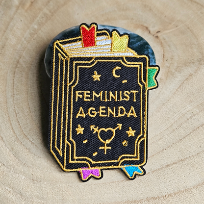 Strijk embleem  -  Iron on Patch - Boek - Feminist agenda