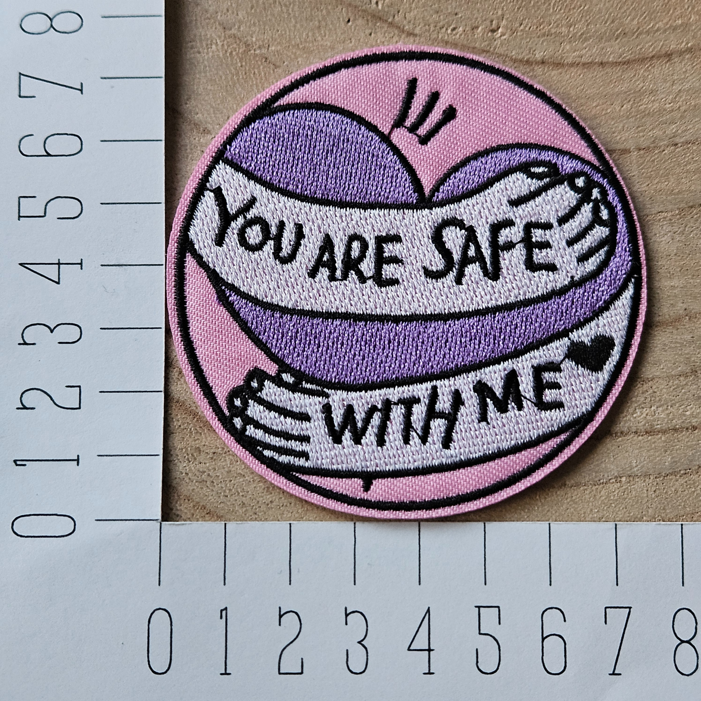 Strijk embleem  -  Iron on Patch - You are safe with me