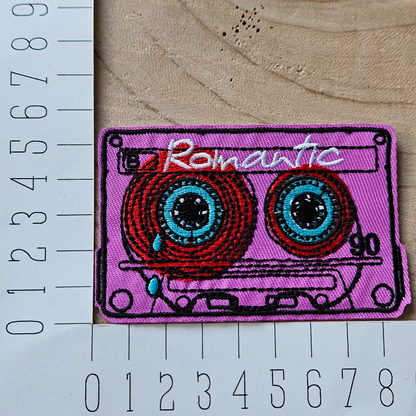 Strijk embleem  -  Iron on Patch - Cassette bandje Romantic