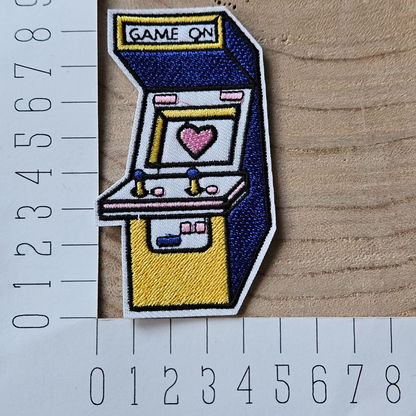 Strijk embleem  -  Iron on Patch - Game on Game machine