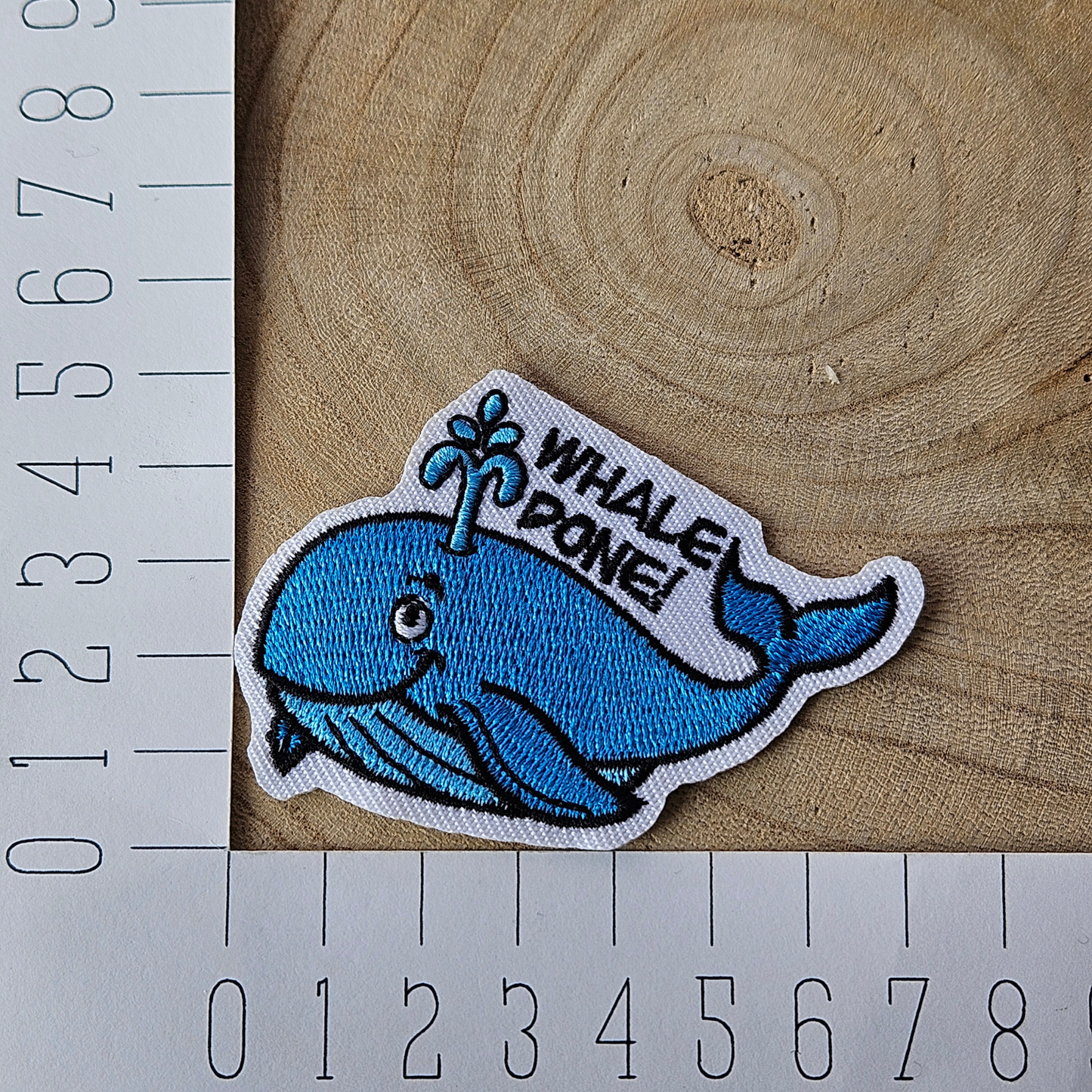 Strijk embleem  -  Iron on Patch - Walvis - Whale done!