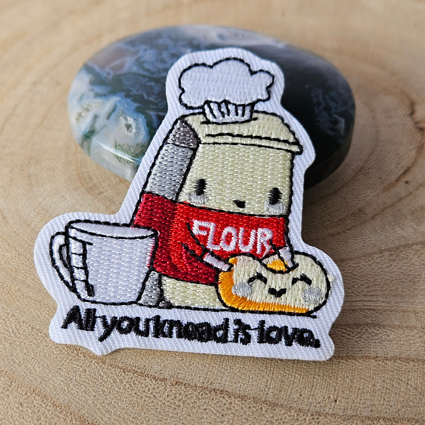 Strijk embleem  -  Iron on Patch  - Bloem - All you kneed is love