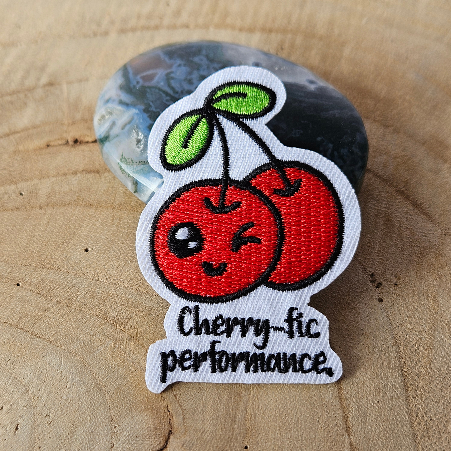 Strijk embleem  -  Iron on Patch  - Kersen - Cherry fic performance