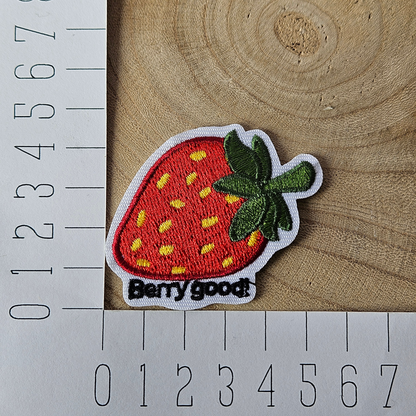Strijk embleem  -  Iron on Patch  - Aardbei - Berry good
