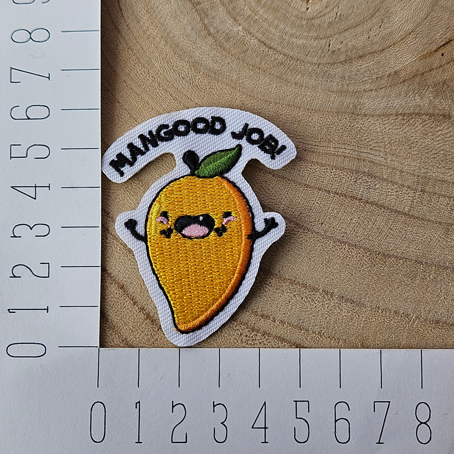 Strijk embleem  -  Iron on Patch  - Mango - Mangood job