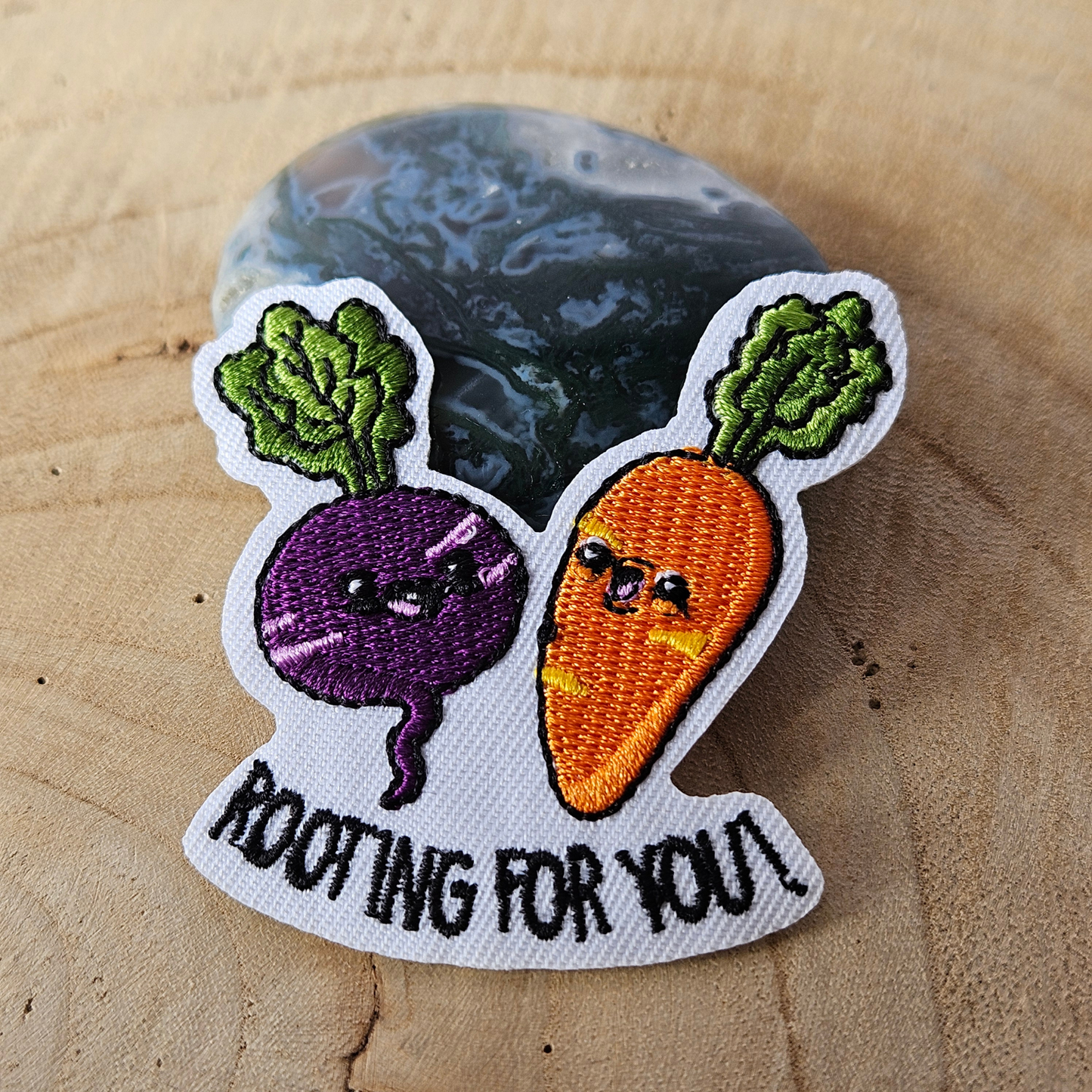 Strijk embleem  -  Iron on Patch  - Wortel & biet - Rooting for you