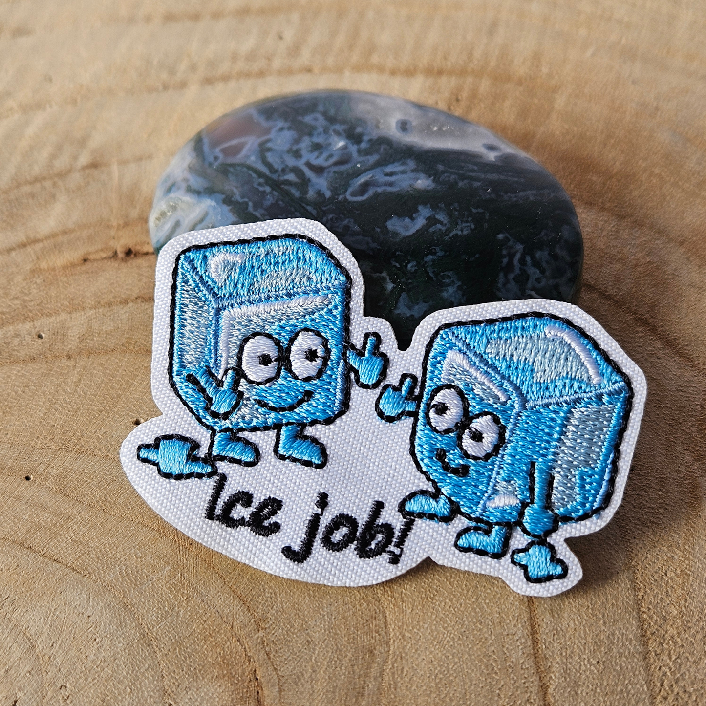 Strijk embleem  -  Iron on Patch  - Ijsklontjes - Ice Job