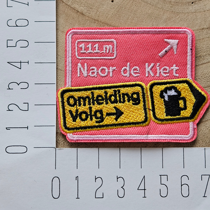 Strijk embleem - Iron on Patch -  Noar de kiet, Omleiding volg